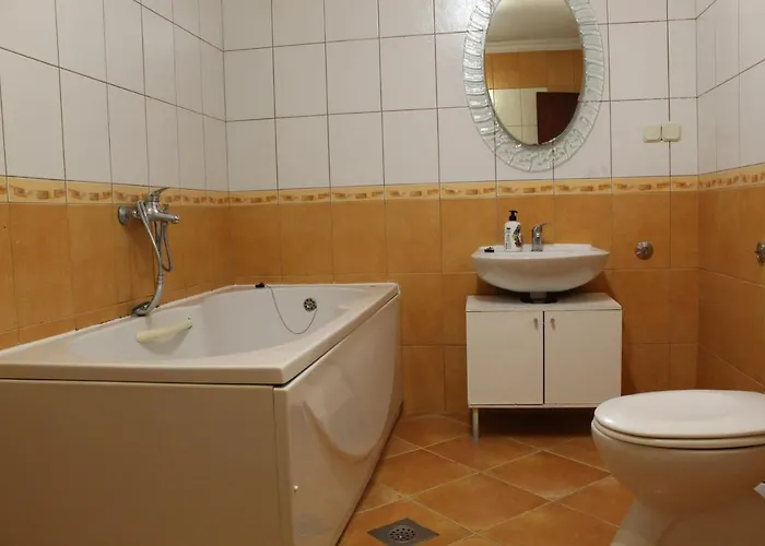 Konukevi Nikola Leko Hvar Town