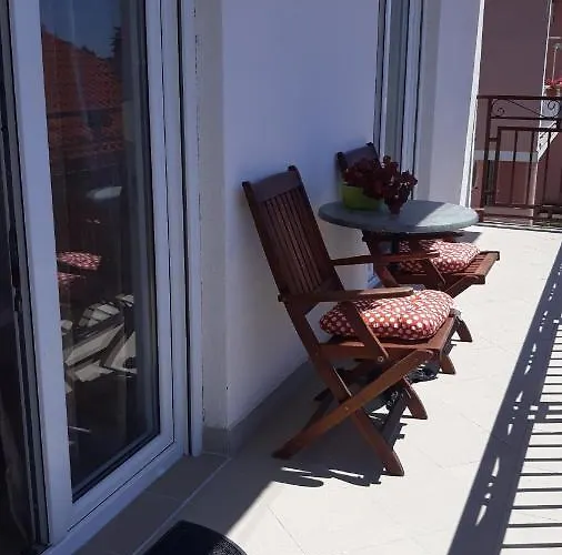 Konukevi Nikola Leko Hvar Town